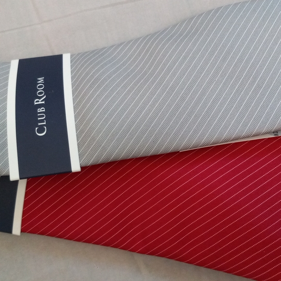 Ties red and silver  New - Picture 2 of 3